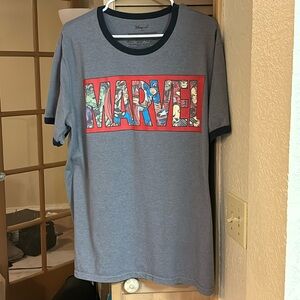 Gently worn Marvel t shirt size 2XL.